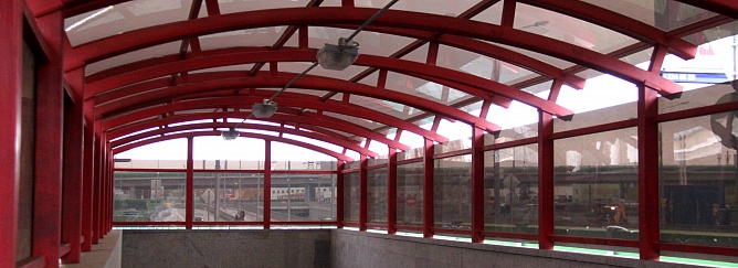 Подземный пешеходный переход на объекте